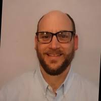 100+ profilů „Vickman“