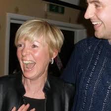 Michelle Tunstall's Instagram, Twitter & Facebook