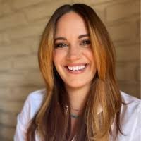 Kristin Gallegos's Instagram, Twitter & Facebook