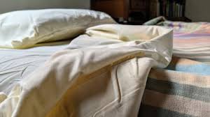 Brushed, these polyester bed sheets can be quite warm and microfiber is a unique fabric. Best Microfiber Sheets Of 2021 Gearlab