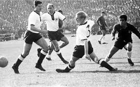 Deportes 02/04/2019 11:50 pm luis escares. La Roja Historias Del Futbol