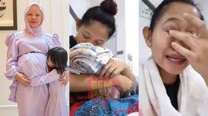 Последние твиты от dr siti sarah aishah suhaidi (@ctsarahaishah). Sarat Hamil Kisah Ibu Tertukar Bayi Buat Siti Sarah Seriau Apalah Rasanya Mengandung 9 Bulan Tiba Tiba Dapat Tahu Baby Gempak