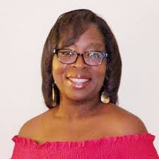 Lena Riddle (@lreenie30)