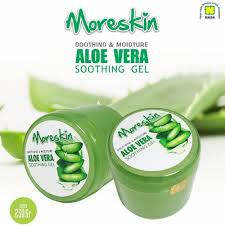 Gel ini sangat yang segar dan cepat meresap tanpa membuat lengket. Moreskin Aloe Vera Soothing Gel Moisture Nasa