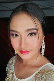 THE FOURTH CIRCLE...