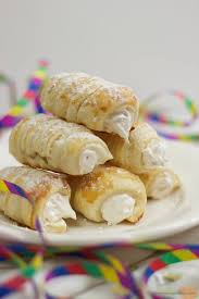 Selbst Gemachte Schaumrollen Rezept Sweets Lifestyle Rezept Schaumrollen Rezept Rezepte Osterreichische Rezepte