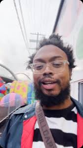 Bill Lawrence has been around long enough to hear the comedy, the multicam  sitcom — everything, really — declared dead. And for just as long, he's  kept his head down, making shows