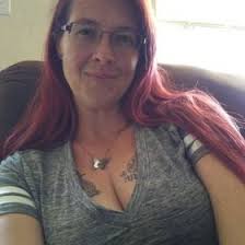 Melissa Loewen-Medeiros (loewenmedeiros)