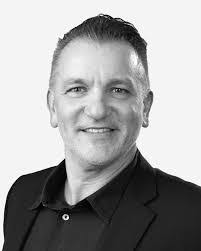 Chris Picou's Instagram, Twitter & Facebook