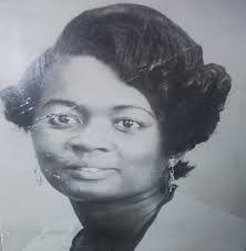 Ruthie Carr's Instagram, Twitter & Facebook