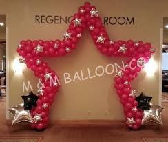 Award Ceremony For Company Stars Birthday Balloon Decorations Balloon Decorations Party School Awards Ceremony