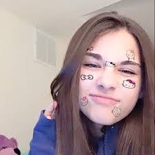 Lila Morris's Instagram, Twitter & Facebook