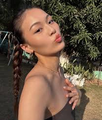 Savannah Hoi-Ying Chan (@savannahchan_) • Instagram photos and videos