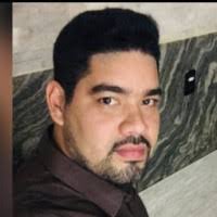 90+ perfiles de «Brito»