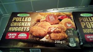 Es sei nicht auszuschließen, dass sich in dem produkt der marke karli kugelblitz & friends kleine teile von kunststofffolie befänden. Meinkauf Tillman S Pulled Pork Nuggets Pulled Chicken Nuggets Youtube