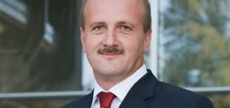 Ist daher nicht haftbar für ansprüche oder schäden, die sich aus einem unberechtigten zugriff auf die website ergeben können. Borse Express 3 Banken Generali Gf Alois Wogerbauer Im Borsen Radio