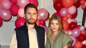 Tiktok star addison rae, 20, dropped a surprise song, obsessed, and fan reviews say it's not worth the hype. Hat Sich Scott Disick Und Sofia Richies Beziehung Abgekuhlt Promiflash De