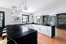 Black And White Quartz Kitchen Modern Kitchen Remodel Using Eternal Marquina Silestone Quartz Waterfall Countertop Black Quartz Kitchen Countertops Quartz Kitchen Countertops