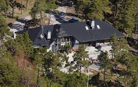 ¡no te lo pierdas en f1aldia.com! Kimi Raikkonen 7 On Twitter Pictures Has Been Taking At The Kimi S Cottage Porkkalanniemi Finland The Same Place Where Kimi And Minttu Met First Time 4 Years Ago Https T Co F02iuexetx