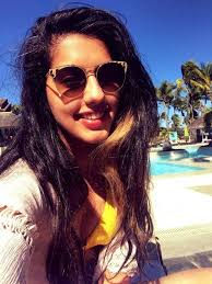 Taapsee on kangana कंगना ने. Taapsee Pannu Sister Recent Clicks Photogallery Page 4