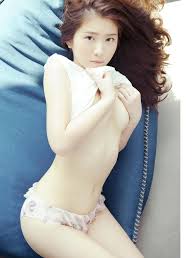 郑家纯[鸡排妹]十八岁的礼物[台湾童颜巨乳]  [357P]第32页(共36页),白百合汇聚全球精美的潮吹明星艳照,诱惑明星艳图大全,最新色宅明星艳照排行榜,清凉写真www.7h9u.com