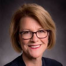 Heidi Latham's Instagram, Twitter & Facebook