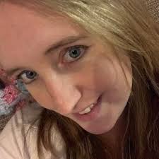 Felicity Partington (@felicitustales)