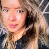 Vanessa Fortes's Instagram, Twitter & Facebook