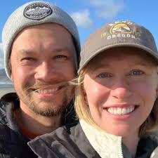 Carol Pettigrew's Instagram, Twitter & Facebook