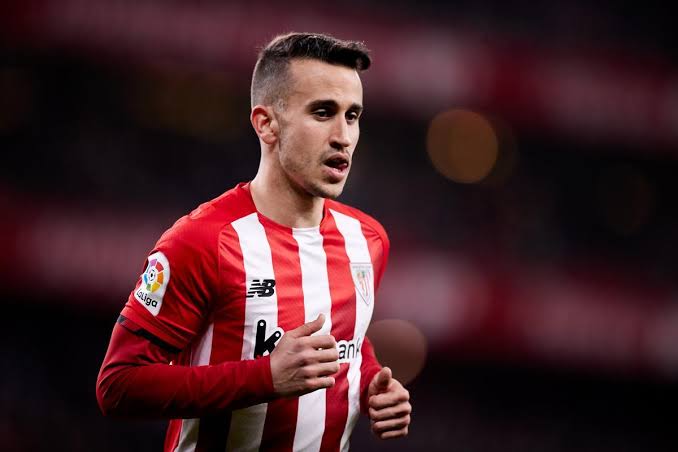 Álex Berenguer, única baja segura del Athletic para el Camp Nou