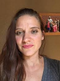 My 3 favorite babies doing makeup 🧡🧡🧡🖤🖤🖤💛💛💛 lovely