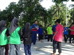 Sekolah kebangsaan pandan perdana 5.8 km. Latihan Silat Sekolah Menengah Kebangsaan Taman Kosas Facebook