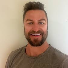 John Davie's Instagram, Twitter & Facebook