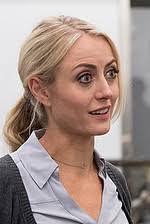 Annie Kaplan's Instagram, Twitter & Facebook