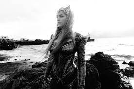 In the upcoming justice league, heard will suit up as mera, the queen of atlantis and the love interest of jason momoa's aquaman. Amber Heard On Twitter Seeing All Your Excitement Around The Release Of Justice League Snydercut And The Return Of Mera I Get A Sword And A Crown I M In Snydercut Hbomax