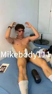 Nicholaslauu provides pure pleasure with his masterful handiwork