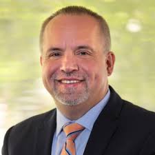 Last night, I had the pleasure of attending a dinner celebration honoring… 