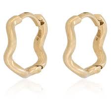 Sabine Getty Yellow Gold Wave Huggie Hoops 38 070 Dop Liked On Polyvore Featuring Jewelry Earrings Metallic Metal Jewelry Yellow Gold Earring Gold Waves