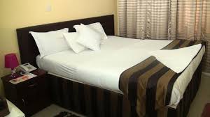 Sp golden star hotel konuklara buzdolabı, klima ve masa gibi birçok oda olanağı sunuyor. Golden Star Hotel Updated 2021 Reviews Dubai United Arab Emirates Tripadvisor