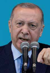 His Majesty honours HRH Prince Salman with Medal for Medical Merit