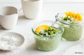 I did use the chia seeds but that doesn't seem to make up the difference in calories. Matcha Overnight Oats With Tropical Fruit Healthy Recipe