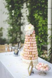 Exquisite French Wedding Style Shoot French Wedding Style French Wedding Cakes Cool Wedding Cakes Romantic Wedding Cake