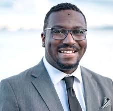 Daniel Sims looking to engage donors as he leads fundraising efforts for UW  Foundation