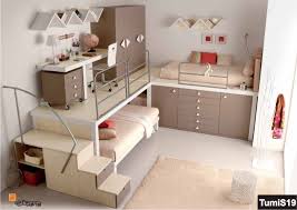 Dormire e studiare in un'unico blocco di arredo: Camere Da Letto Con Letto A Castello