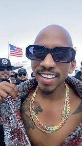 Charly y Johayron representando el reparto en Premio lo Nuestro .