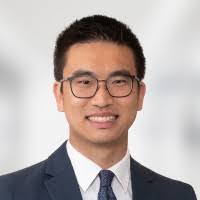 Andrew Gong's Instagram, Twitter & Facebook