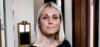 Forsvarsminister trine bramsen (s) er havnet i et massivt stormvejr efter et interview, der gik helt her beskrives et opsigtsvækkende forløb, hvor forsvarsminister trine bramsen ikke ville lade den. Urimelig Kritik Af Forsvarsministeren Netavisen Pio