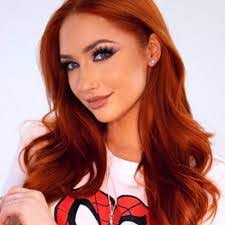 Shelby Garner's Instagram, Twitter & Facebook