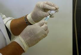Παράλληλα, η πρόεδρος της εθνικής επιτροπής εμβολιασμών, διευκρίνισε ότι το καλοκαίρι επισκιάζεται από την μετάλλαξη δέλτα, που φέρνει αλλαγή των δεδομένων. Anoigei H Platforma Gia Ranteboy Emboliasmoy Twn Efhbwn 15 17 Etwn Sofokleousin