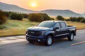 Manufacturers often embellish the maximum towing capacity of a truck in advertisements. How Much Weight Can A 1 2 Ton Pickup Carry Dualliner Bedliners For Ford Chevy Dodge Gmc Trucks